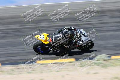 media/Apr-05-2024-Apex Assassins-CVMA Friday Practice (Fri) [[ee2ef04f2b]]/3-Racer 2/Session 3 (Bowl Speed Pans)/